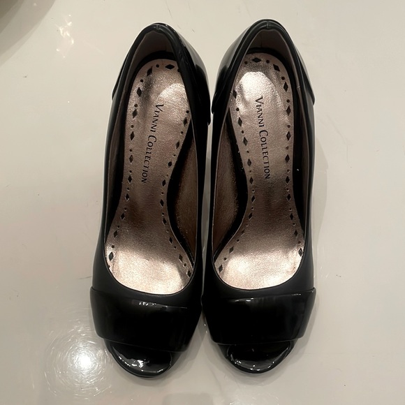 Leather Black Open Toe Heels 👠 - Picture 2 of 11